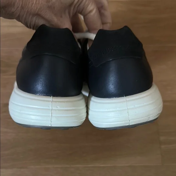 ECCO DANISH DESIGN WOMENS ATHLETIC SHOES WALKING SZ 8 BLACK - Picture 6 of 9